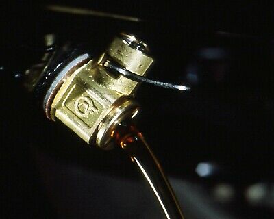Toyota Land Cruiser Quick Release Engine Oil Drain Plug
